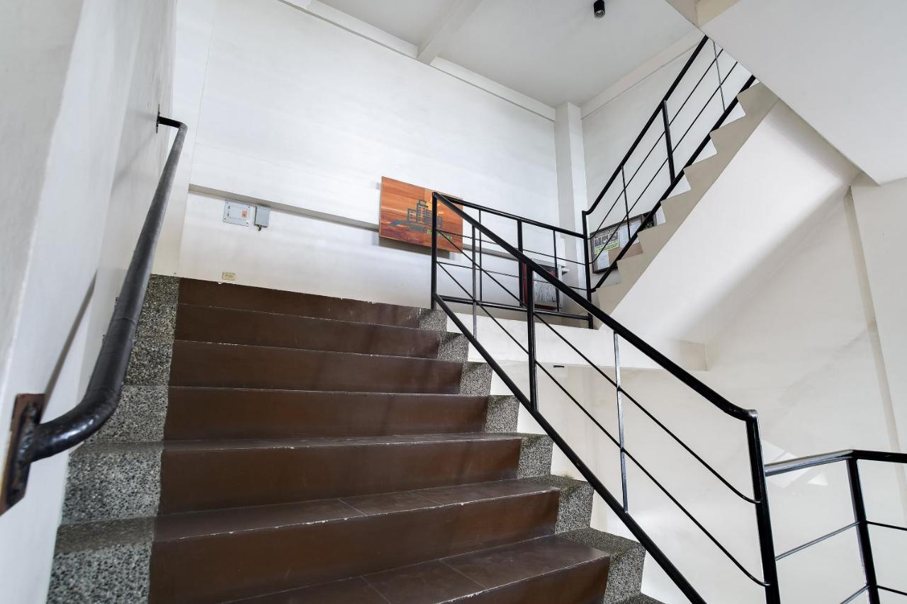 Oyo 425 Residences By Sirc San Fernando  Buitenkant foto